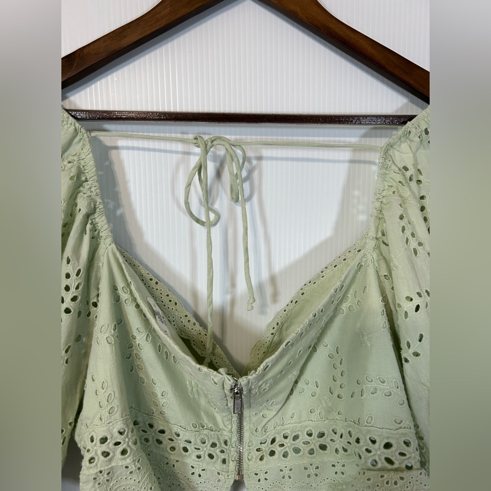 Altar’d State Eyelet Crop Top Green Size XL - Picture 8 of 13